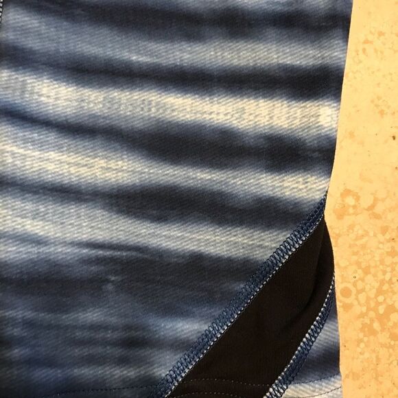 Under Armour blue, grey, white leggings - Picture 9 of 11